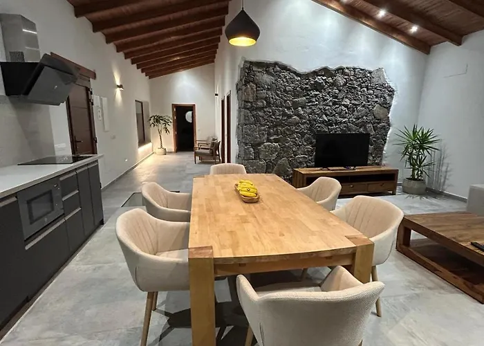 Natura Luxury Villa Las Lagunetas